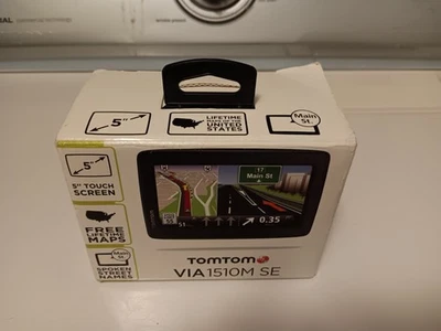 TomTom VIA 1510M SE 5" Portable GPS  w/ Box And FREE Lifetime Maps - Image 1 of 4