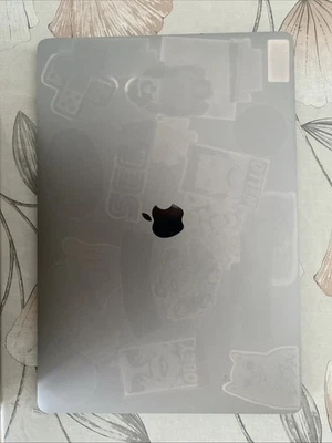 MacBook Pro 15-inch 2016 2.6GHz Quad-Core Intel I7, bundle - Image 1 of 4