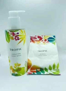 Tropic Signature Hand Lotion 180ml Plus Bamboo Face Cloth BBE Oct 25 - Picture 1 of 2