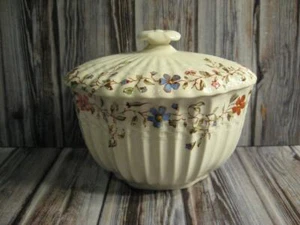 COPELAND SPODE ENGLAND WICKER DALE COVERED SUGAR BOWL - Picture 1 of 1