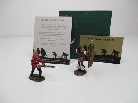 FRONTLINE FIGURES Z.W.H.2 ZULU WARS 24TH FOOT SOLDIER ATTACKING ZULU SET OF 2 Cover
