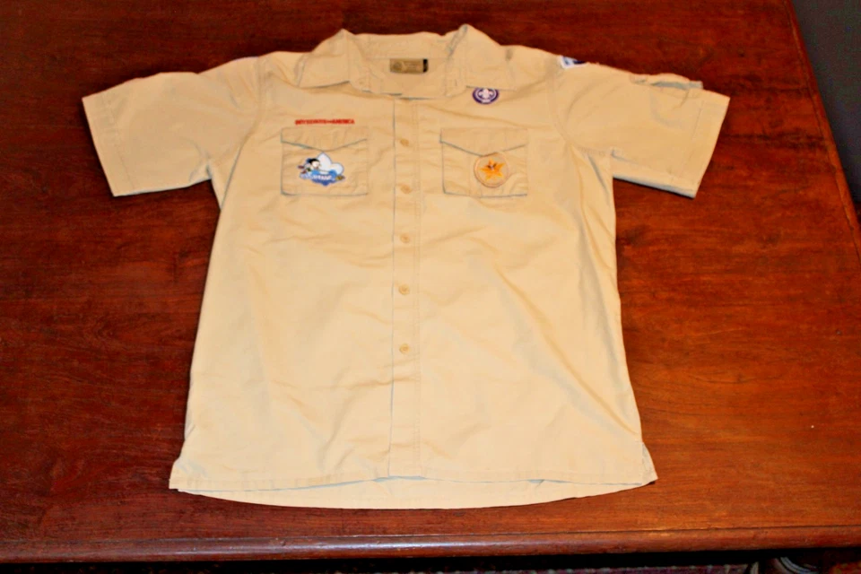 Boy Scouts of America BSA Men's Shirt Tan Medium Sewn Patches Short Sleeve - Image 1 of 4