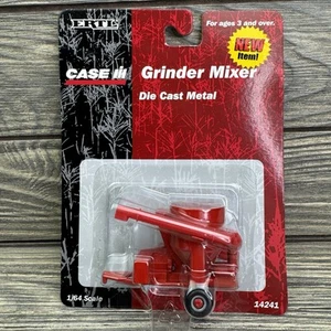 Miscelatore smerigliatrice ERTL Case IH International, scala 1/64. Die-cast - Foto 1 di 9