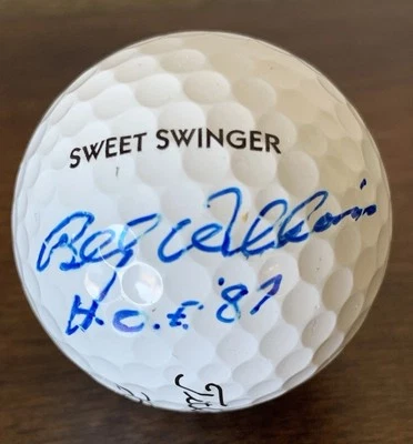 Billy Williams HOF '87 Chicago Cubs Signed Pro V1 Golf Ball Sweet Swinging - Image 1 of 4