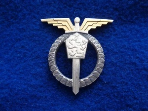 (A39-373) CSSR CZ Tschechoslowakei Piloten Leistungsabzeichen Abzeichen Nummer! - Picture 1 of 4