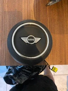 AIRBAG LENKRAD MINI COOPER F55 REF 33687651701 - Bild 1 von 3