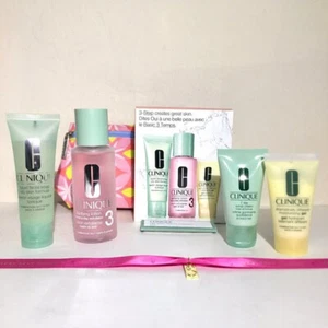 Clinique Face 5 Piece Bundle Step Cleanser Lotion Scrub Cosmetic Bag $52 Retail - Picture 1 of 12