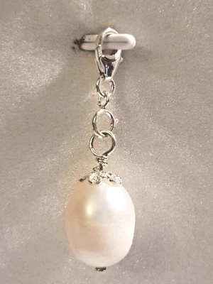 Ciondolo con perla di fiume 10-14mm AG 925 a doppio moschettone (uno) - Immagine 1 di 3