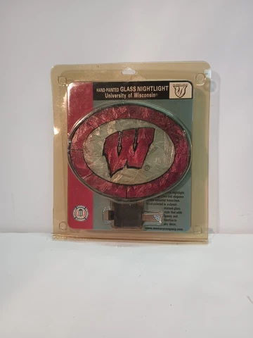 (1) Brand New University Wisconsin Hand Painted Glass Nightlight Factory Sealed Cover