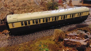 Hornby R 4523 GWR Composite Coach "6135" - Picture 1 of 3