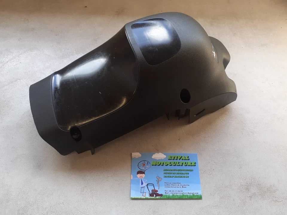 Mc Culloch CS 42 S : Capot moteur 586561401 - Photo 1/1