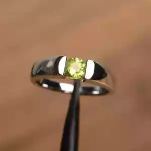 Zertifiziert Natürliches Grün Peridot 925 Sterling Silber Handmade Ring Geschenk - Bild 1 von 4
