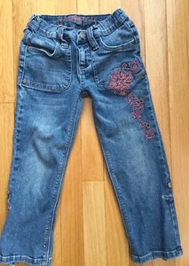 Mudd Girl Embroidered Flower Jeans Size 7 ADJUSTABLE Waist 22.5" to 25" - Picture 1 of 2