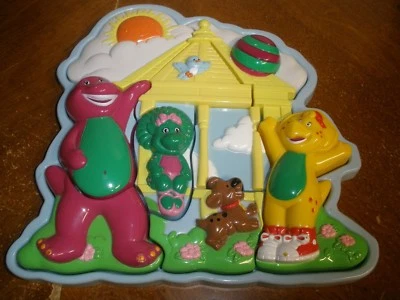 Quebra-cabeça de plástico 3D Barney 2002 Lyons Group Mattel - Imagem 1 de 2