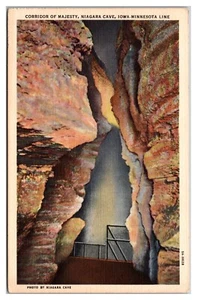 Corridor Of Majesty Niagara Cave Iowa Minnesota Line Near Harmony Minnesota - Picture 1 of 2