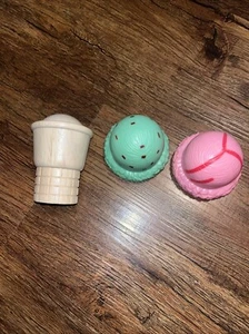 Melissa & Doug Scoop & Serve Ice Cream REPLACEMENT Parts Light Cone 2 Scoops - Picture 1 of 2
