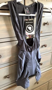 ENDURA Women's Xtract Lite Cycling Bibshort Gray XXS 25-26" Waist - Picture 1 of 10