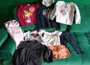 Mädchen Kleidung Größe 104 - Pullover Jacke Hose T-Shirt - Bild 1 von 3