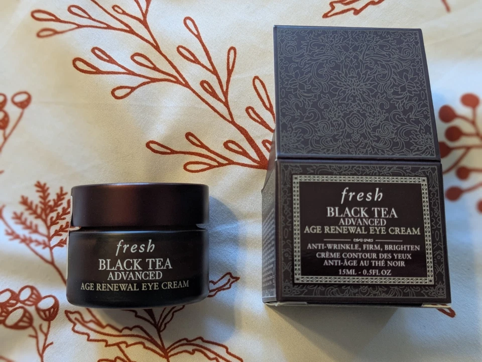 Fresh Black Tea Advanced Age Renewal Eye Cream 15ml/0.5 fl oz - 40% OFF RETAIL - Image 1 of 2