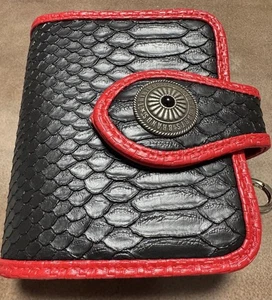 Estuche Réplica Dardos Trinidad Yuki Yamada - Edición Negra y Roja Extremadamente Raro - Imagen 1 de 14