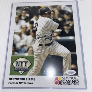 Bernie Williams Signed Auto Autograph 8X10 Photo JSA Authenticated NY Yankees - Picture 1 of 4