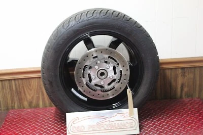 Can-Am Spyder RT Limited 2021 rueda trasera y neumático con rotor 3 k millas CS1 Foto 1 de 4