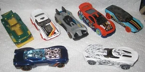 2000 bis 2020 Hot Wheels Playset Exclusive 7 Car Set NEW OLD STOCK MIP. - Bild 1 von 6