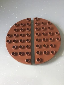 Lego Duplo Placa Semicircular x 2. Marrón rojizo. Número de pieza 29304 - Imagen 1 de 1