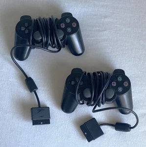 Sony PlayStation DualSchock 2  - Zwei Controller - Schwarz - SCPH-10010 - Bild 1 von 1
