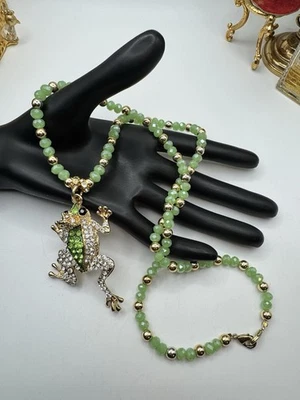 Betsey Johnson Necklace Green Iridescent Crystal Frog Pendant Gold Tone - Image 1 of 4