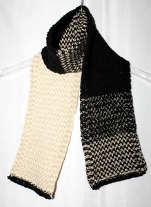 New Handmade Knitted Black White Sparkle Fashion Scarf - Picture 1 of 1