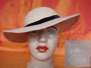 1950s VINTAGE SOFT FELT LADY HAT w/VEIL ORIG. LABEL USA - Picture 1 of 6