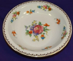 NORITAKE BONE CHINA DRESDLINA ZUPPIERA BORDATA(E) FIORI DI DRESDA ROTOLO ORO - Foto 1 di 4