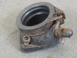 INSULATOR, RR HOLDER-CARBURETOR YAMAHA XZ550S 1983 11H-13596 15988 - Picture 1 of 4