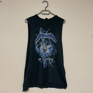 Men's Black Shirt Metallica 'Ride the Lightning' Graphic, Heavy Metal Must-Have - Picture 1 of 6