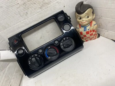 TOYOTA FJ CRUISER 2007-2010 AIRE ACONDICIONADO CALEFACCIÓN CLIMATIZACIÓN PANEL DE TABLERO NEGRO Foto 1 de 4