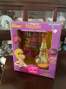 NIB I DREAM OF JEANNIE BOTTLE MAGICAL PLAYSET 1996 - The Beach & Wedding Chapel - Bild 1 von 9