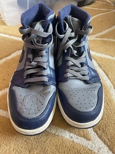 Nike Air Jordon 1 Mid Georgetown Vintage Size 8 - Picture 1 of 5