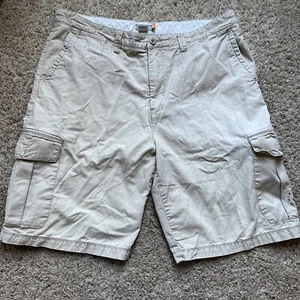 Pantaloncini da uomo Quiksilver Cargo marrone chiaro taglia 40 EUC - Foto 1 di 7