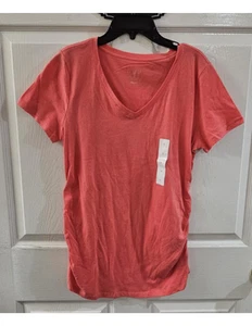 NWT Size Small Pink Ingrid & Isabel Maternity Shirt. - Picture 1 of 4