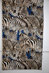 Zebras Quilt Fabric Print by Alexander Henry 1 Yard Out of print Really Neat! - Picture 1 of 2