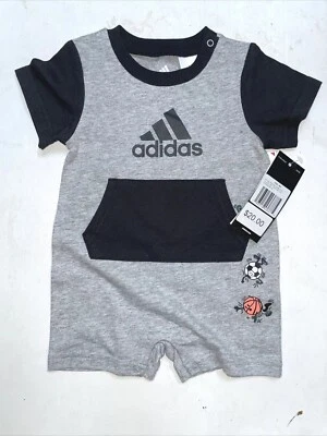 Nike + More Mamelucos Cortos Bebé Niño/Niña Juegos de 2-4 Piezas con Calcetines; Tallas 3M-24M Foto 1 de 3