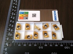 SECO XOMX 120408TR-D14 MP3000 10 PCS Original carbide inserts - Picture 1 of 2