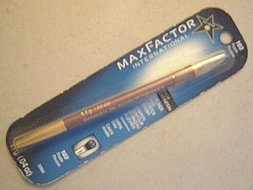 2 MAX FACTOR HIGH DEFINITION LIPLINER with LIPSTICK BRUSH-select color from list - Image 1 of 1
