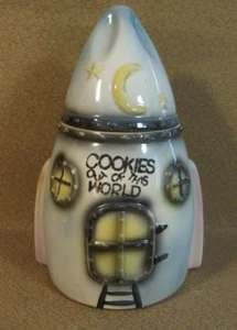 Antique Cookies Out of This World Space Rocket Ship Cookie Jar USA - Picture 1 of 10