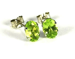 New 9ct White Real Gold Peridot Oval Stud Earrings Made in UK Birthday Gift Box - Picture 1 of 4