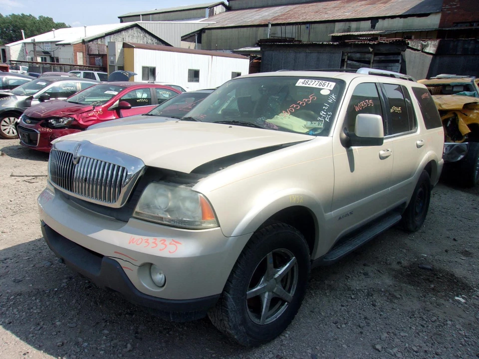 Puerta trasera derecha usada vidrio trasero se adapta a: Lincoln Aviator 2005 exc. Sport Trac priva Foto 1 de 4
