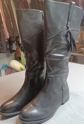 HEATHER knee high riding boot size 10W in black full-zip wide calf round toe - Image 1 of 4