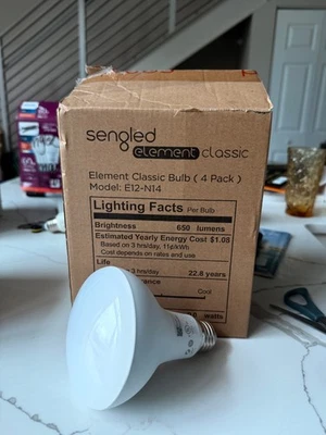 Sengled Zigbee Element E12-N14 Bombilla de Inundación Inteligente REGULABLE Foto 1 de 2