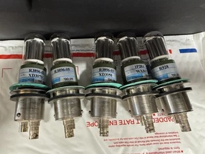 5x Tubo fotomultiplicador HAMAMATSU R3896 BNC Socket Becton Facscalibur 1P28A R928 - Imagen 1 de 11